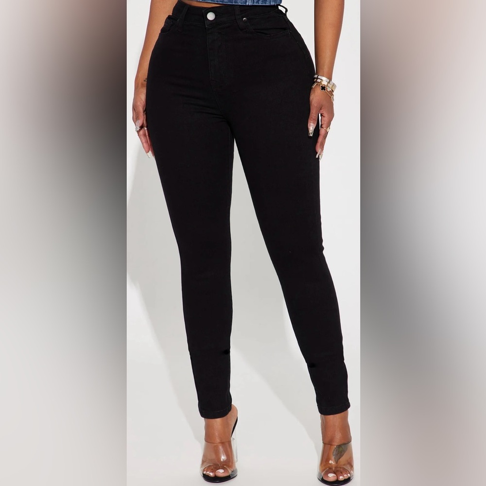 High Rise Sculpting Skinny Jeans Black Size 11 NWT